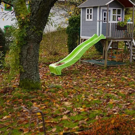 Semesterbostad Na Valech *